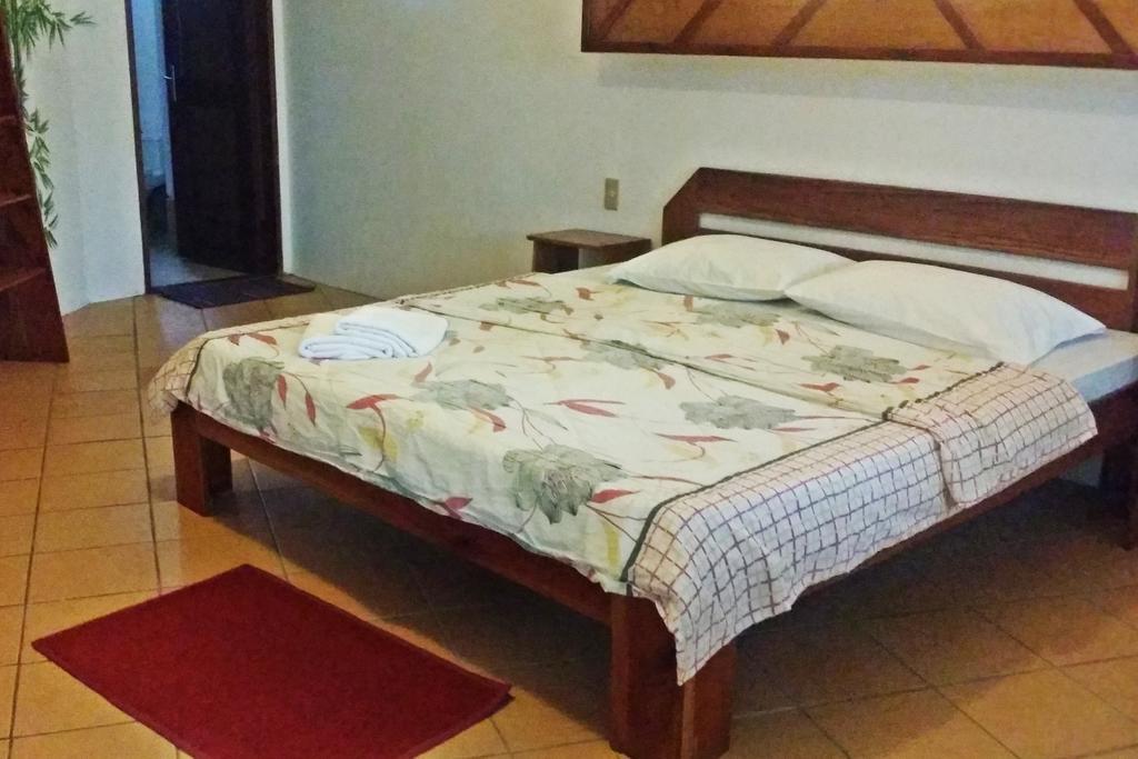 Bamboo Bungalows Resthouse Balabag  Room photo