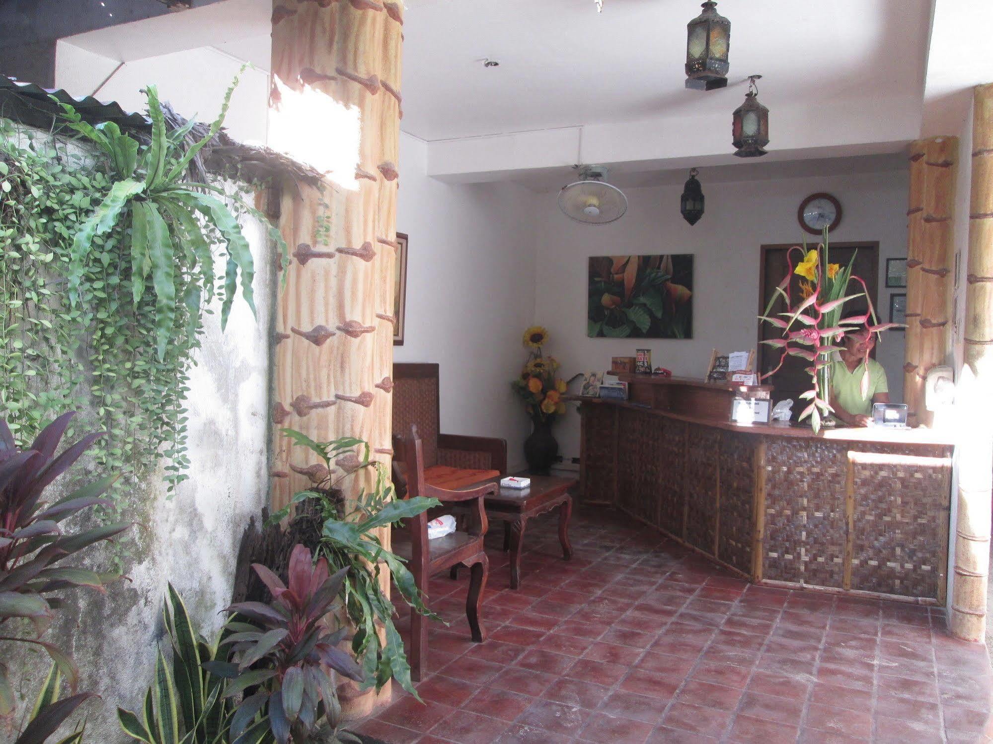 Bamboo Bungalows Resthouse Balabag  Exterior photo