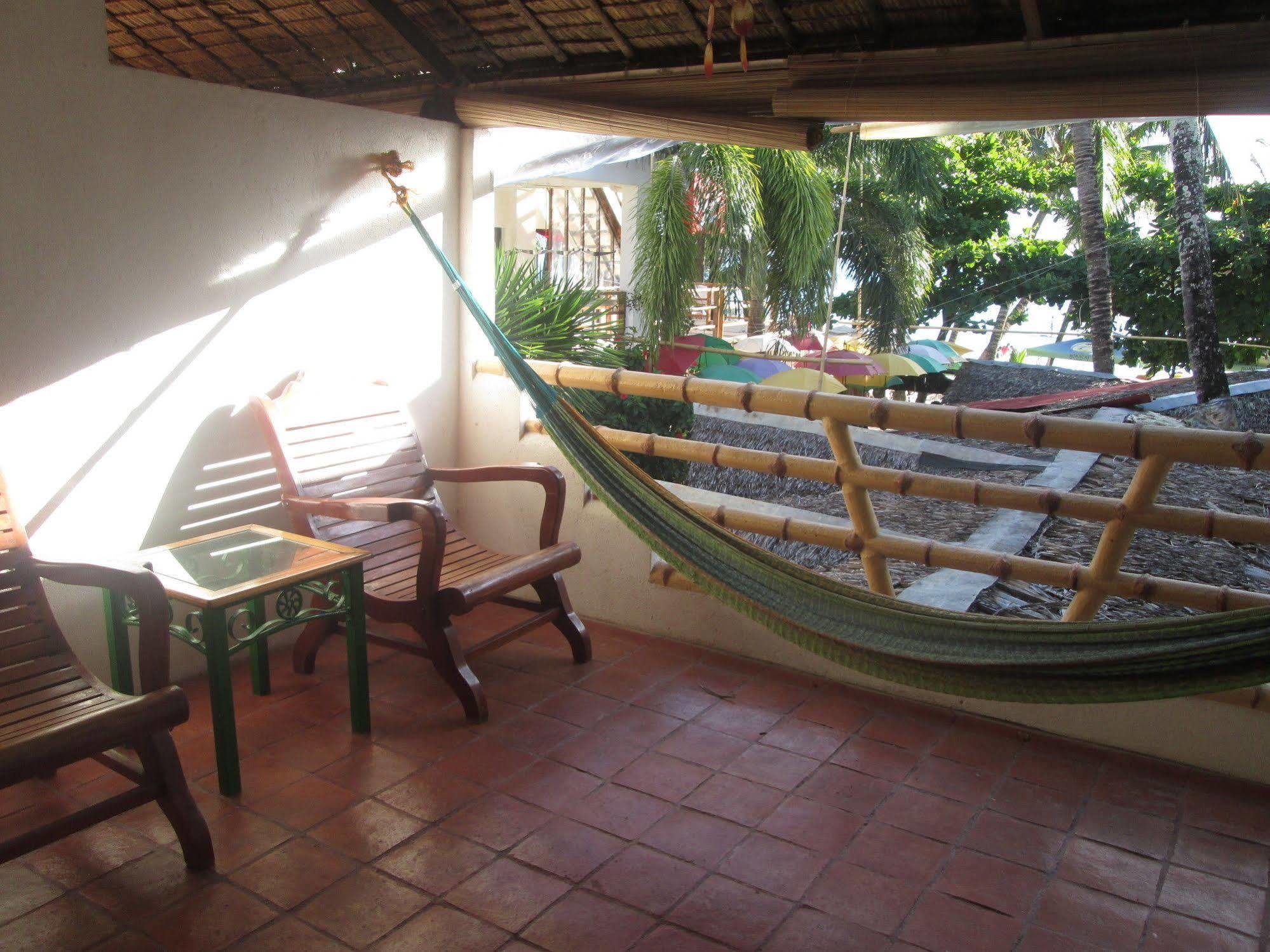 Bamboo Bungalows Resthouse Balabag  Exterior photo